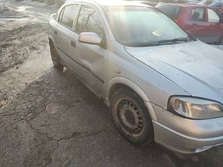 ������ Opel Astra 