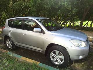 ������ Toyota RAV 4 