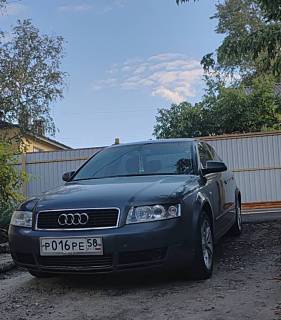 ������ Audi A4 